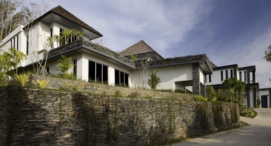 For rent 4 bedrooms villa in Thalang, Phuket