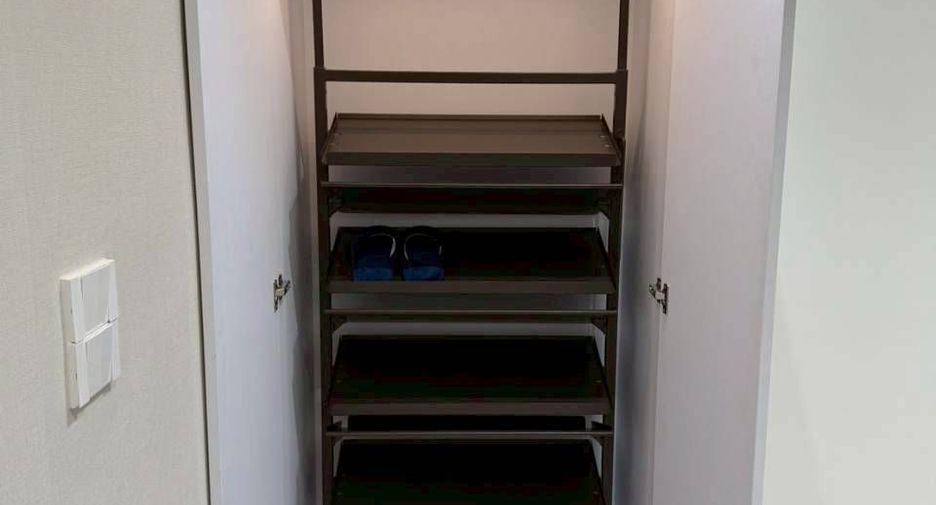 For rent 2 bedrooms condo in Bang Na, Bangkok