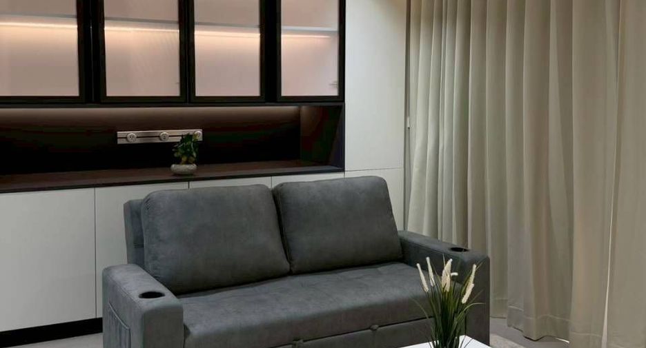 For rent 2 bedrooms condo in Bang Na, Bangkok