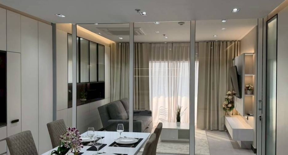 For rent 2 bedrooms condo in Bang Na, Bangkok