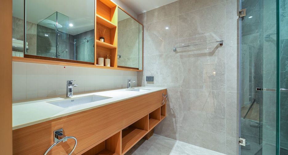 For rent 3 bedrooms condo in Thalang, Phuket