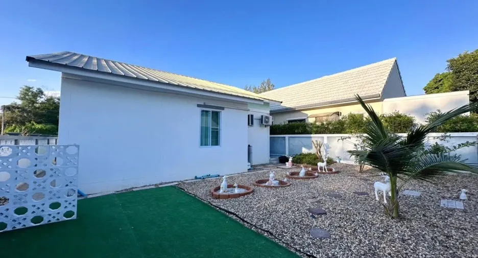 For rent 3 bedrooms house in Doi Saket, Chiang Mai