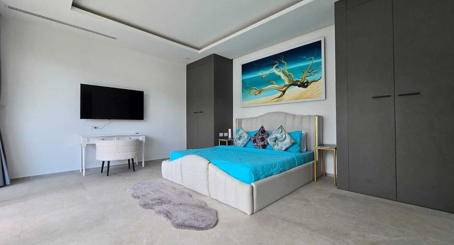 For rent 3 bedrooms villa in Mueang Phuket, Phuket