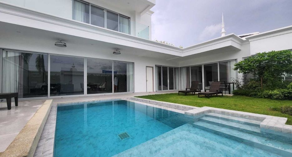 For rent 3 bedrooms villa in Mueang Phuket, Phuket