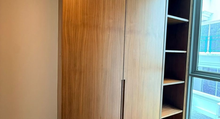 For sale and for rent 2 bedrooms condo in Watthana, Bangkok