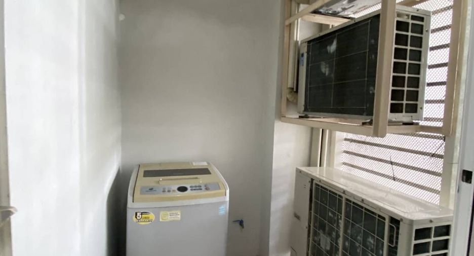 Продажа 2 спальни кондо в Рат Бурана, Бангкок
