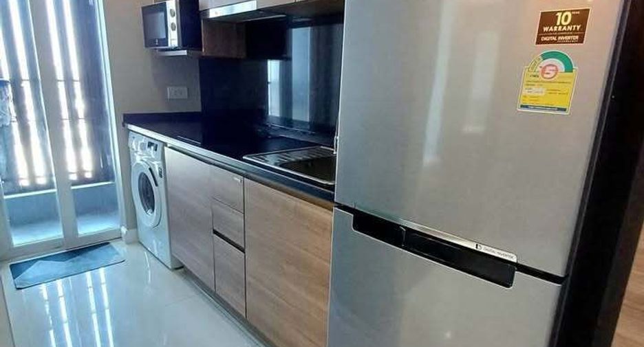 For rent 1 bed condo in Mueang Samut Prakan, Samut Prakan