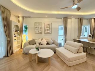 Haus zur Miete mit 3 Zimmer in Chatuchak, Bangkok