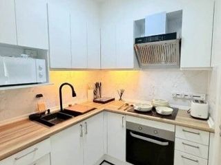 Haus zur Miete mit 3 Zimmer in Chatuchak, Bangkok