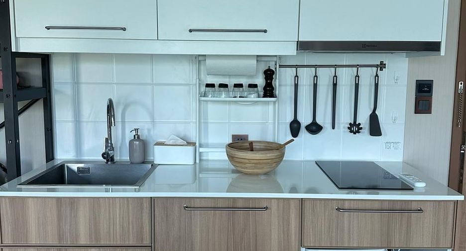 For rent 1 bed condo in Mueang Phuket, Phuket