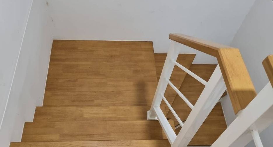 For sale 3 bedrooms townhouse in Min Buri, Bangkok
