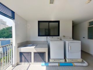 For rent 5 bedrooms condo in Watthana, Bangkok