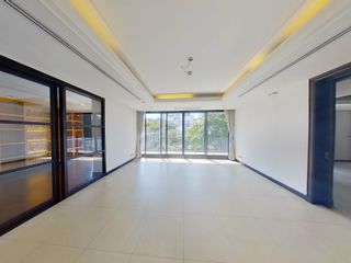 For rent 5 bedrooms condo in Watthana, Bangkok