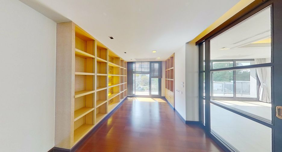 Wohnung zur Miete mit 5 Zimmer in Watthana, Bangkok