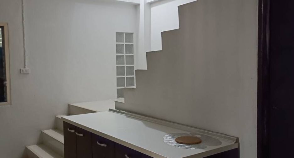 Gewerbefläche zum Kauf mit 2 Zimmer in Mueang Phuket, Phuket