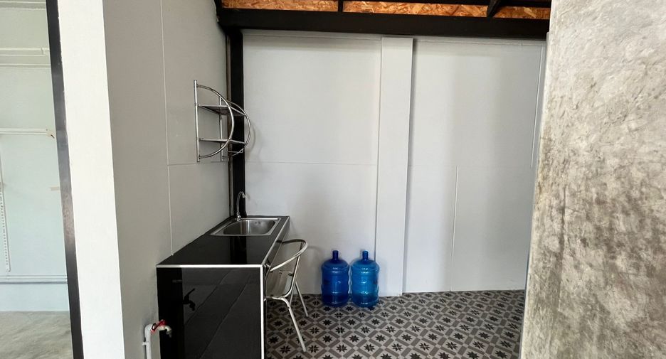 For rent 4 bedrooms villa in Thalang, Phuket
