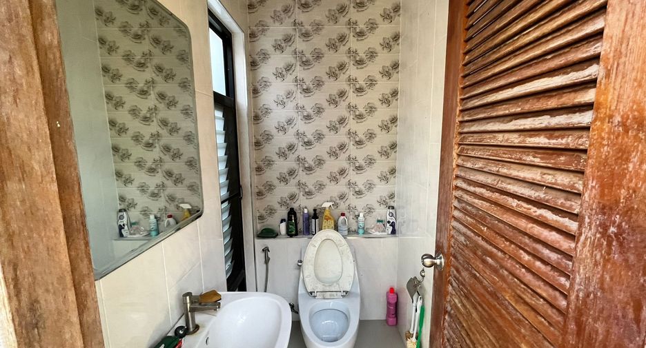 For rent 4 bedrooms villa in Thalang, Phuket
