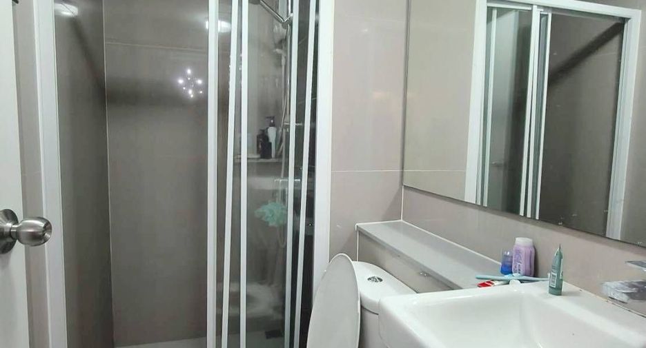 For rent 2 bedrooms condo in Suan Luang, Bangkok