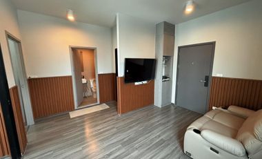 Condo en alquiler de 2 habitaciones en Bang Kapi, Bangkok