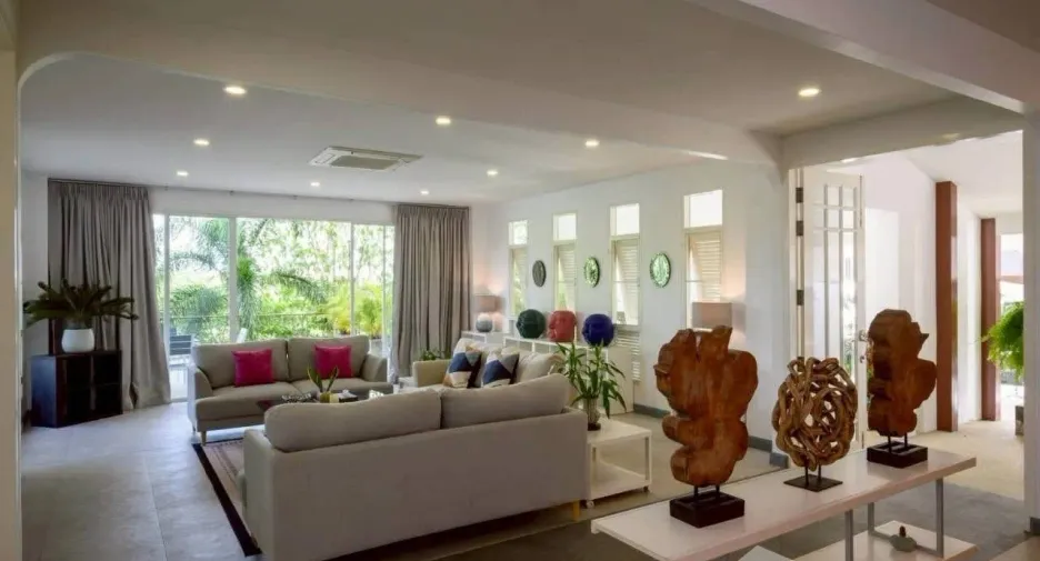 For rent 7 bedrooms villa in Mae Rim, Chiang Mai