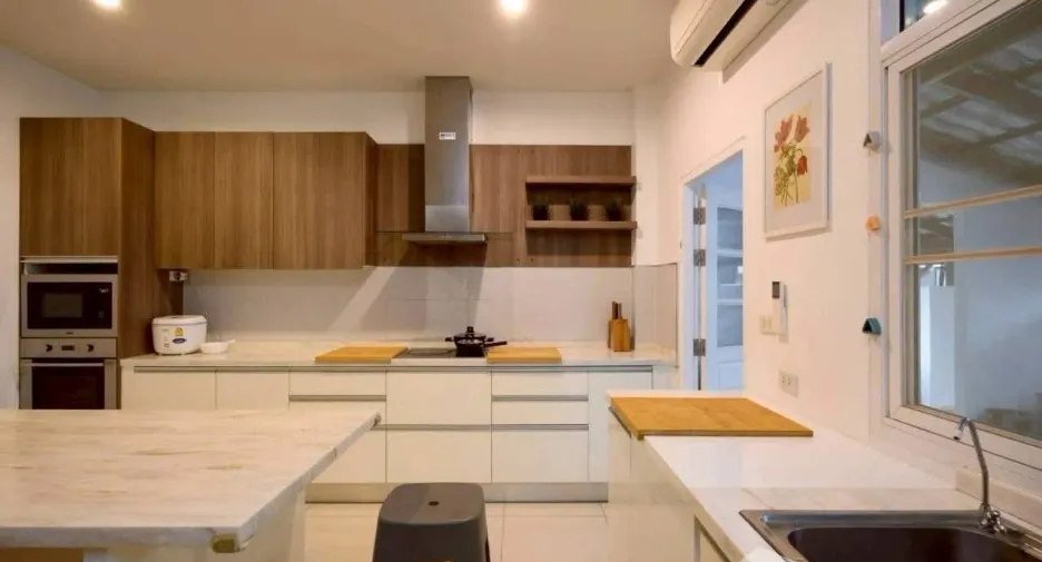 For rent 7 bedrooms villa in Mae Rim, Chiang Mai