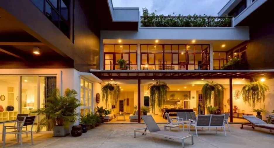 For rent 7 bedrooms villa in Mae Rim, Chiang Mai