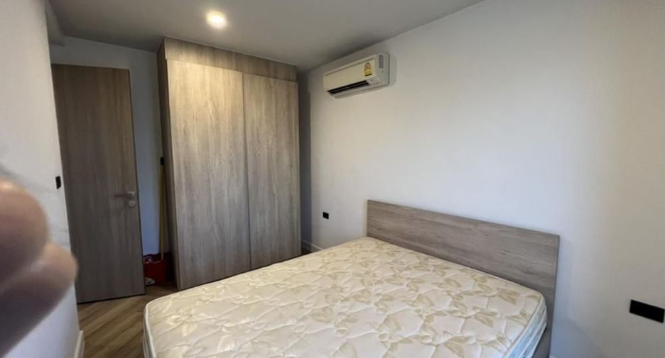 For rent 2 bedrooms condo in Phaya Thai, Bangkok