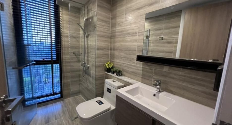 For rent 2 bedrooms condo in Phaya Thai, Bangkok