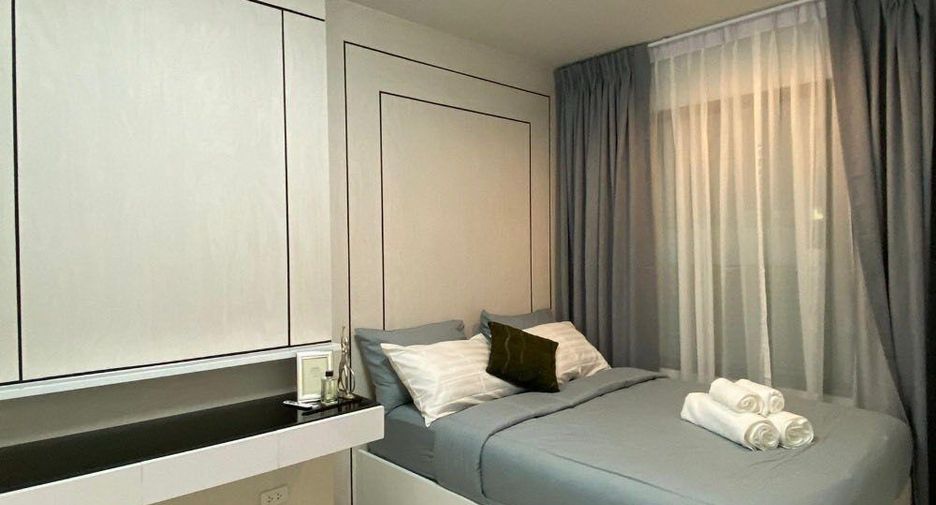 For rent 2 bedrooms condo in Pathum Wan, Bangkok