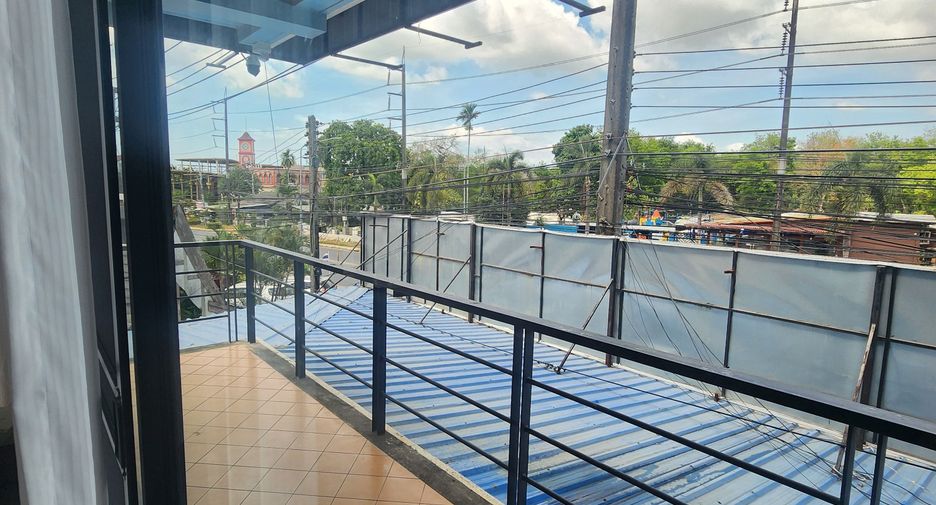 For sale 4 bedrooms retail Space in Thalang, Phuket