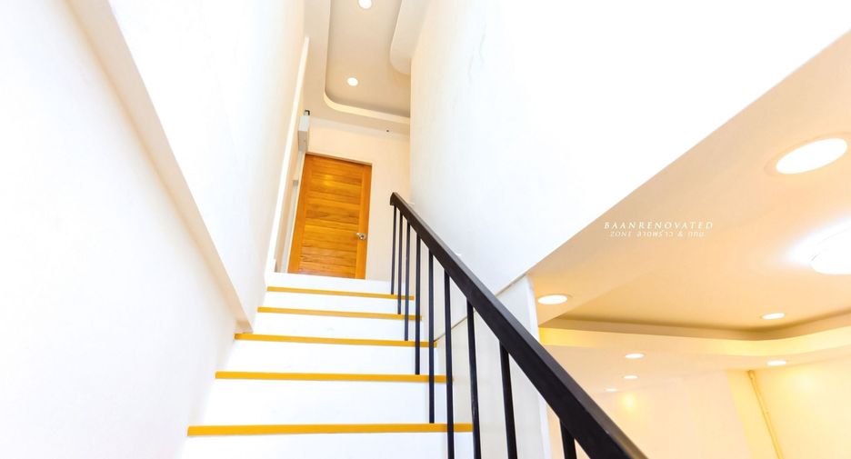 For sale 2 bedrooms townhouse in Bueng Kum, Bangkok