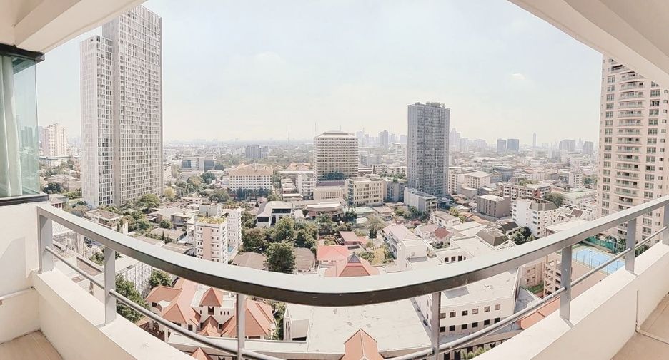 À vendre et à louer 1 chambre condo à Sathon, Bangkok