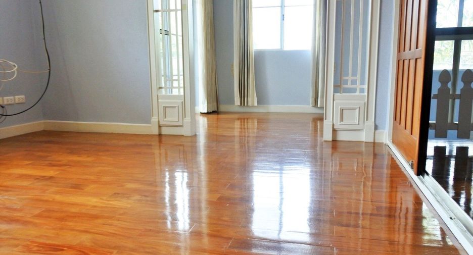 For rent 3 bedrooms house in Prawet, Bangkok