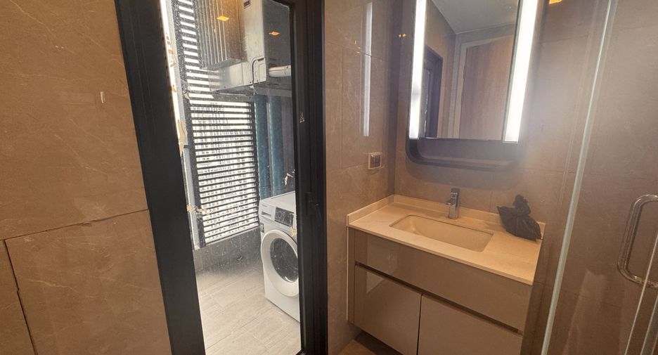 Wohnung zur Miete mit 2 Zimmer in Huai Khwang, Bangkok