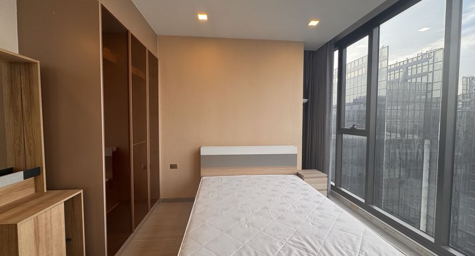 Wohnung zur Miete mit 2 Zimmer in Huai Khwang, Bangkok