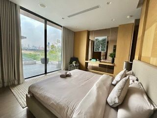 出租 5 卧室 独立屋 在 Huai Khwang, 曼谷