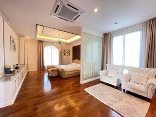Casa en venta de 4 habitaciones en Thawi Watthana, Bangkok