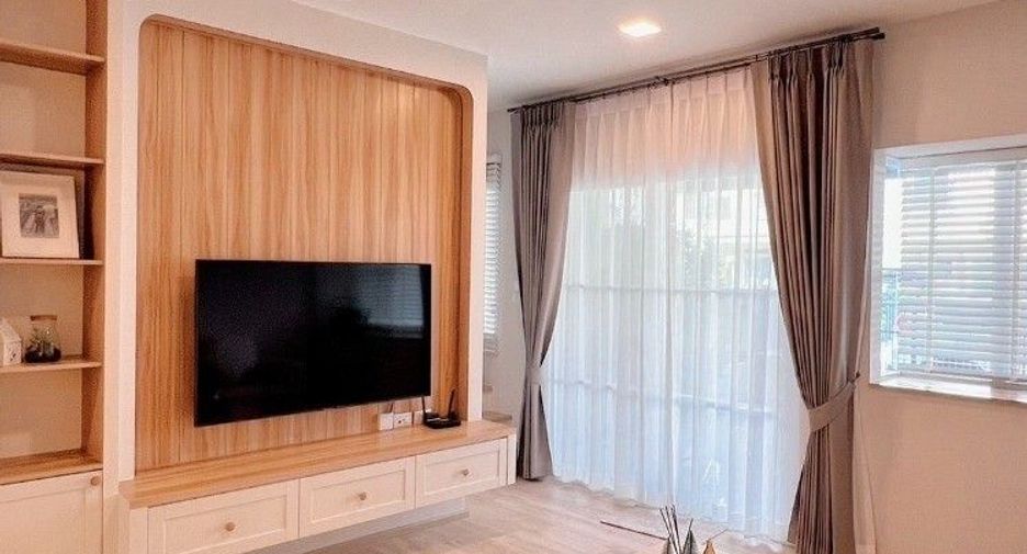 For sale 3 bedrooms townhouse in Prawet, Bangkok