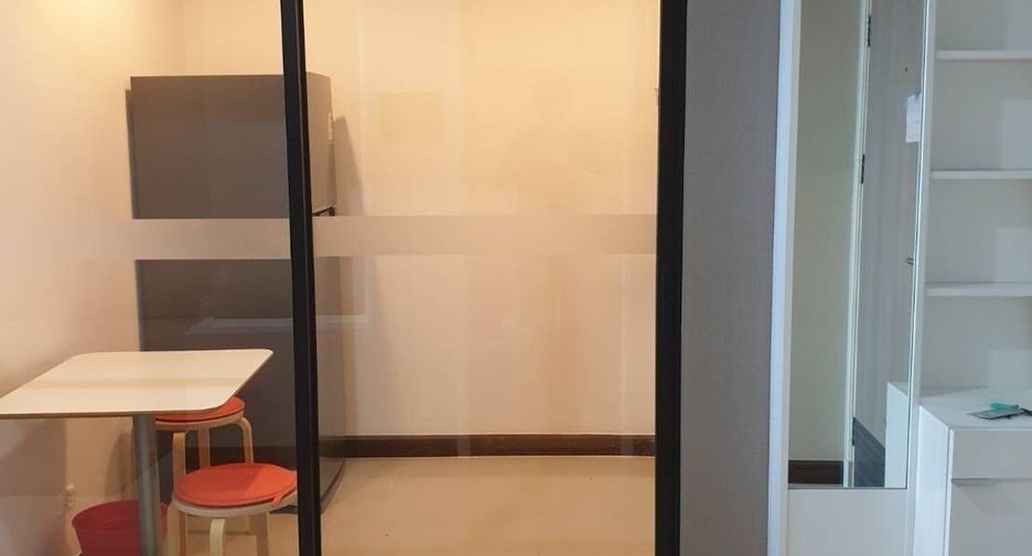For rent 1 Beds condo in Watthana, Bangkok
