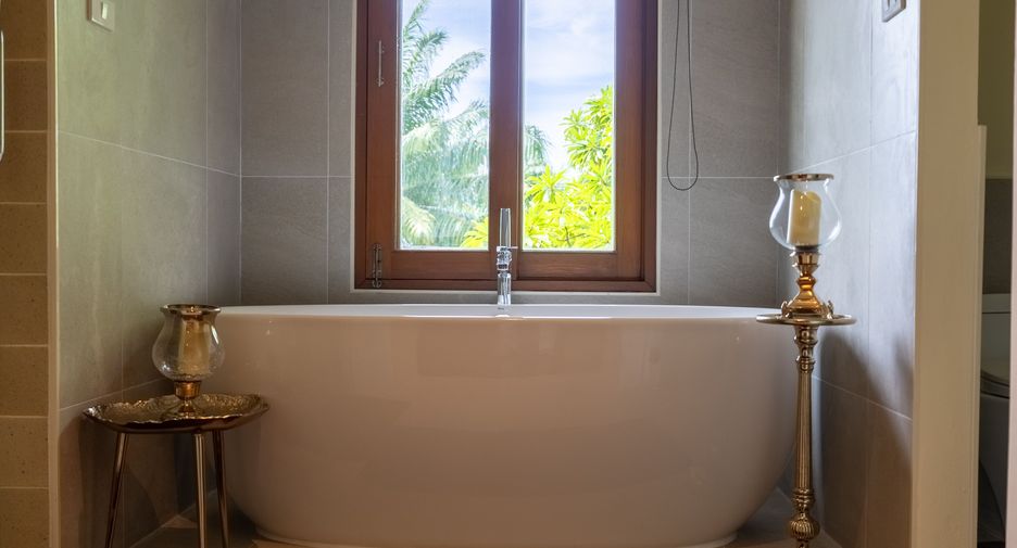 For rent 6 bedrooms villa in Thalang, Phuket