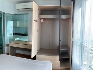 Wohnung zur Miete mit Studio in Khlong Toei, Bangkok