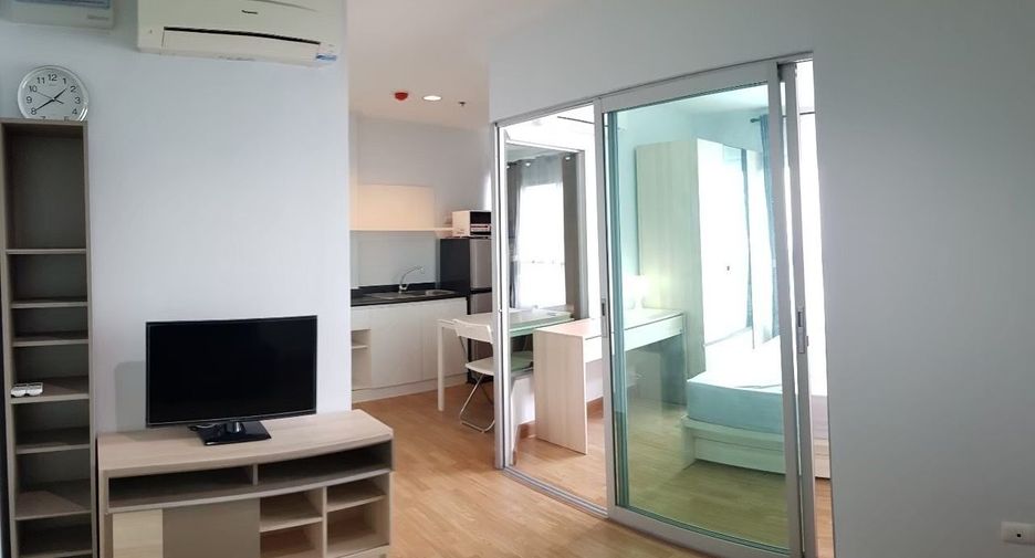For rent studio condo in Khlong Toei, Bangkok