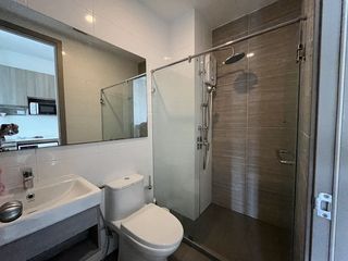 Wohnung zur Miete mit Studio in Watthana, Bangkok