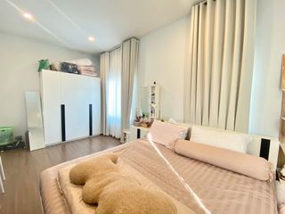 出租 3 卧室 独立屋 在 Khlong Sam Wa, 曼谷