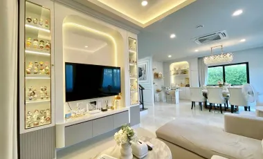Haus zur Miete mit 3 Zimmer in Khlong Sam Wa, Bangkok