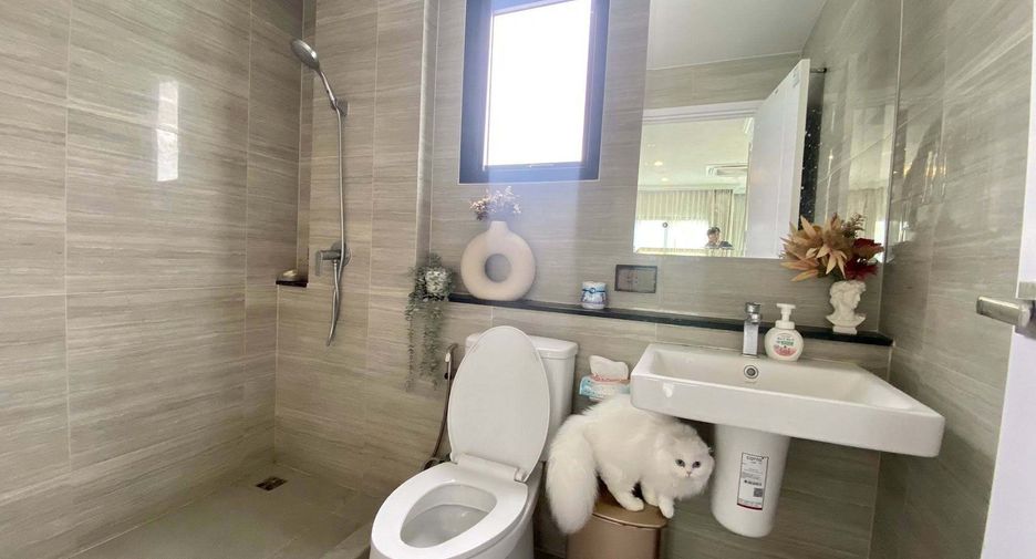 Haus zur Miete mit 3 Zimmer in Khlong Sam Wa, Bangkok