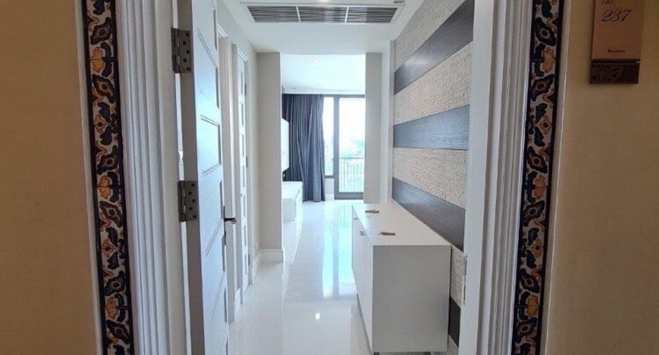 À louer 3 chambres condo à Khlong Toei, Bangkok