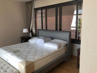 For rent 4 bedrooms house in Huai Khwang, Bangkok