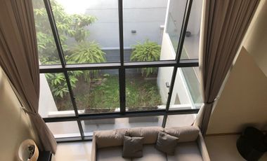For rent 4 bedrooms house in Huai Khwang, Bangkok