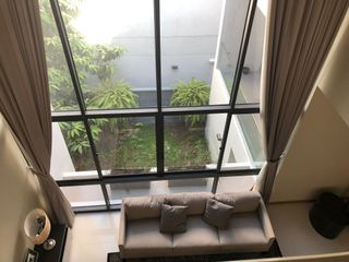 For rent 4 bedrooms house in Huai Khwang, Bangkok